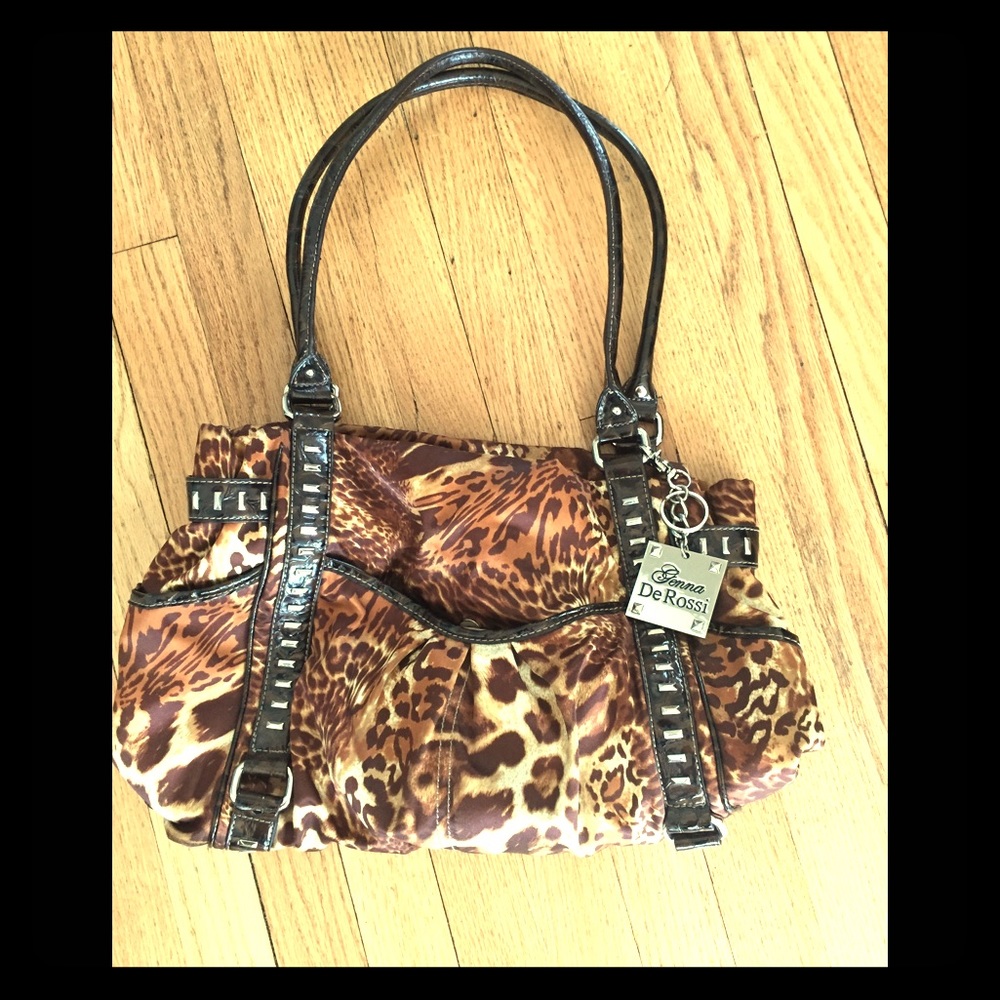 Genna DeRossi leopard purse